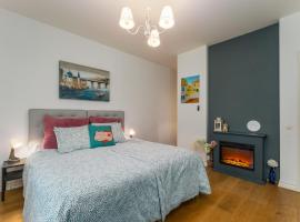 Free Parking l Everything nearby l Easy Self Check-In, hotel que aceita animais de estima&ccedil;&atilde;o em P&auml;rnu