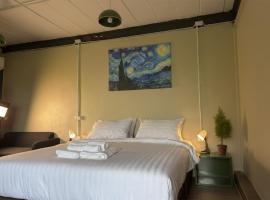Juniper Resort Ayutthaya โรงแรมในBan Khlong Khwang