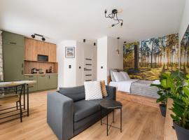 Wawer Urban Jungle Studio by BookingHost, Hotel in Warschau