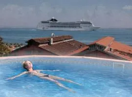 Sunset Destination Hostel