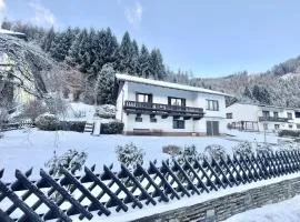 Forestside Raceway Hideaway