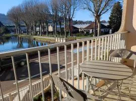 studio 2 places voir option pour 3 à chauffailles