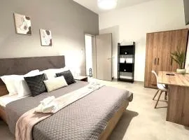 Diana's Cozy 26 Apartment