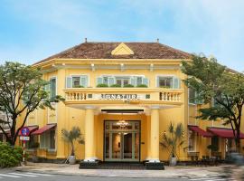 Signature by M Village Danang Heritage, A modern luxury stay, hotel em Da Nang