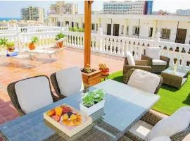 Casa con Terraza y Solarium Playa a 2 min