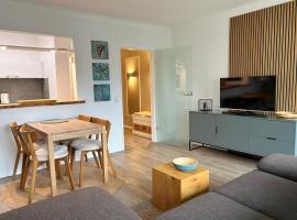 D&uuml;nenrose Seegras Nr 41, hotel with pools in Norderney