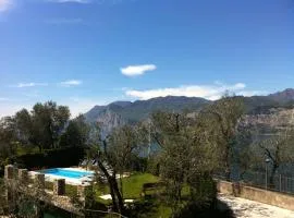 Villa Gaia Apartments pool wifi parking