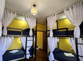 Pakse Chill Hostel, hotell sihtkohas Pakse