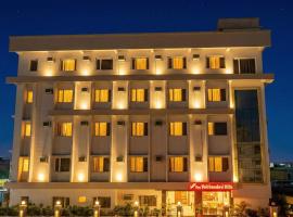Hotel The Vaishno Devi Hills, ξενοδοχείο σε Katra