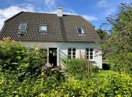 Country House With Large Garden On Langeland