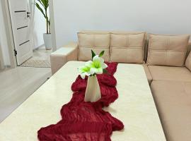 City Center Apartment "Afsona mall", hotel en Irvadan