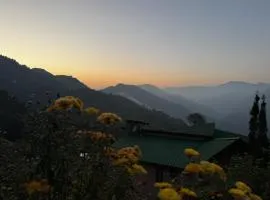 Luxsugero Mountain View Premium Cottage