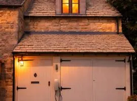 Cotswold Luxury Coach House - ideal for couples, w/ EV charging