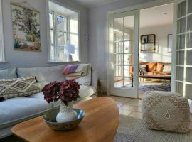 Country House With Large Garden On Langeland, готель у місті Humble