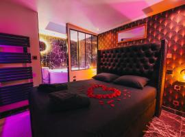Luxury Love Room Balneotherapy and Sauna, хотел в Broglie