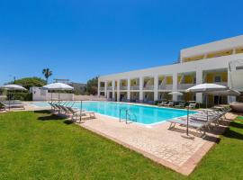 Residence Solaris, hotel v destinaci San Foca