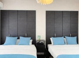 Free Rental Car Included - Sunstone Residence 2F, hotel din Ginowan