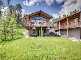 Sunny Mountain Cabin for a Group Getaway in West Glacier, Montana
