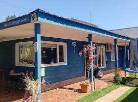 casa azul, hotel em Plottier