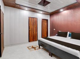 Hotel O NICE HOTEL, готель у місті Фарідабад