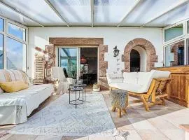 Holiday Home Le Clozic by Interhome
