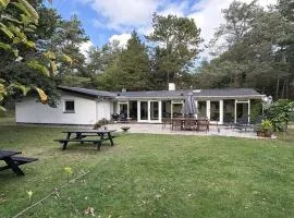 Holiday Home Aiko - 1-8km from the sea by Interhome