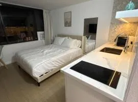 Banyan Suite - Studio with Ocean View, Pool B