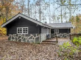 Holiday Home Kerrin by Interhome