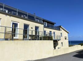 Apartment Yosefin - 50m from the sea by Interhome, hotell i Sandkås