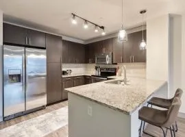 Stylish Apt Downtown Seaport