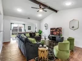 Maison Noir Retreat 3B 2B KING