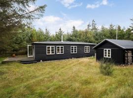 Holiday Home Patti - 700m from the sea by Interhome – hotel w mieście Blokhus