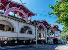 Viesnīca Grande Hotel Vergani pilsētā Sokorru