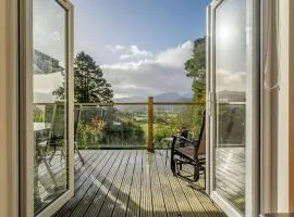 3 Bed in Keswick oc-90266