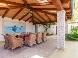 Holiday Home Atri giardino by Interhome