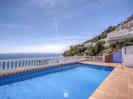 Holiday Home Bramer-2 by Interhome, hotel a Roses