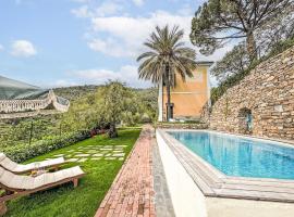 Villa La Vigna by Interhome、Pontedassioのホテル