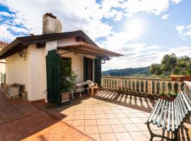 Holiday Home Villetta Luciano by Interhome，Borganzo的飯店