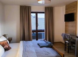 Gasthof Zum Dorfwirt, hotell i Fridolfing