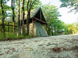 Nata에 위치한 호텔 Makgadikgadi Bush Camp