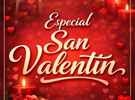 Hotel Rural Porta Coeli - Dehesa Santa Lucía, hotel em San Martín del Castañar