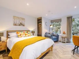 Rock Mill - Deluxe Studio Apartment with Terrace