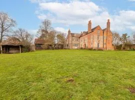 Huckleberry Farm House