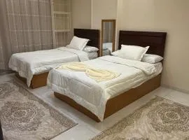 استديو من غرفتين بجوار بوابه جامعه المنصوره