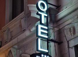 Hotel Fiorella Milano，米蘭的飯店