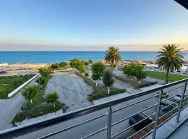 Delfini Girni Apartments