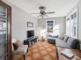 The Chocolate Suite - Walkable and Peaceful home