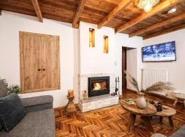 Oiti Mountain Apartments