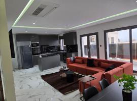 Residence sunset akid lotfi, Hotel in Oran