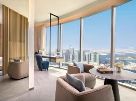 Ciel Dubai Marina, Vignette Collection by IHG, hotelli Dubaissa